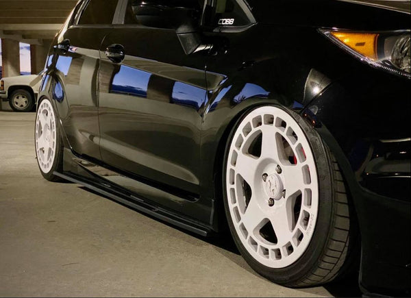 Maxton side skirts 2014-2019 Fiesta ST