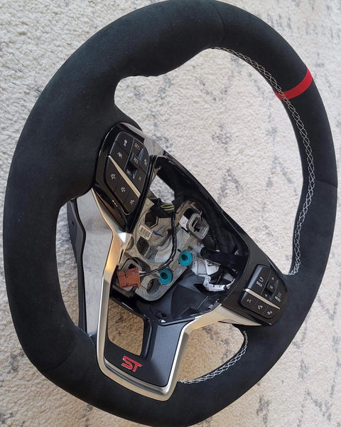whoosh motorsports upgraded steering wheel 2020+ Explorer ST